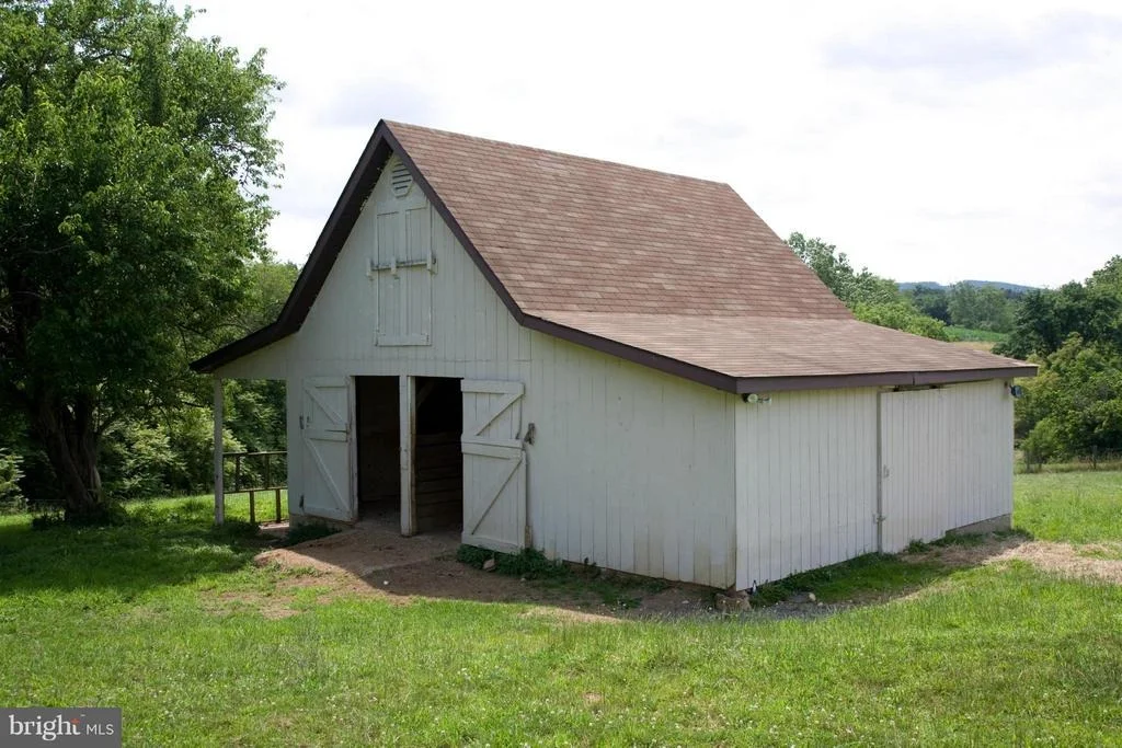 Photo of 4002 SIGLER CIRCLE