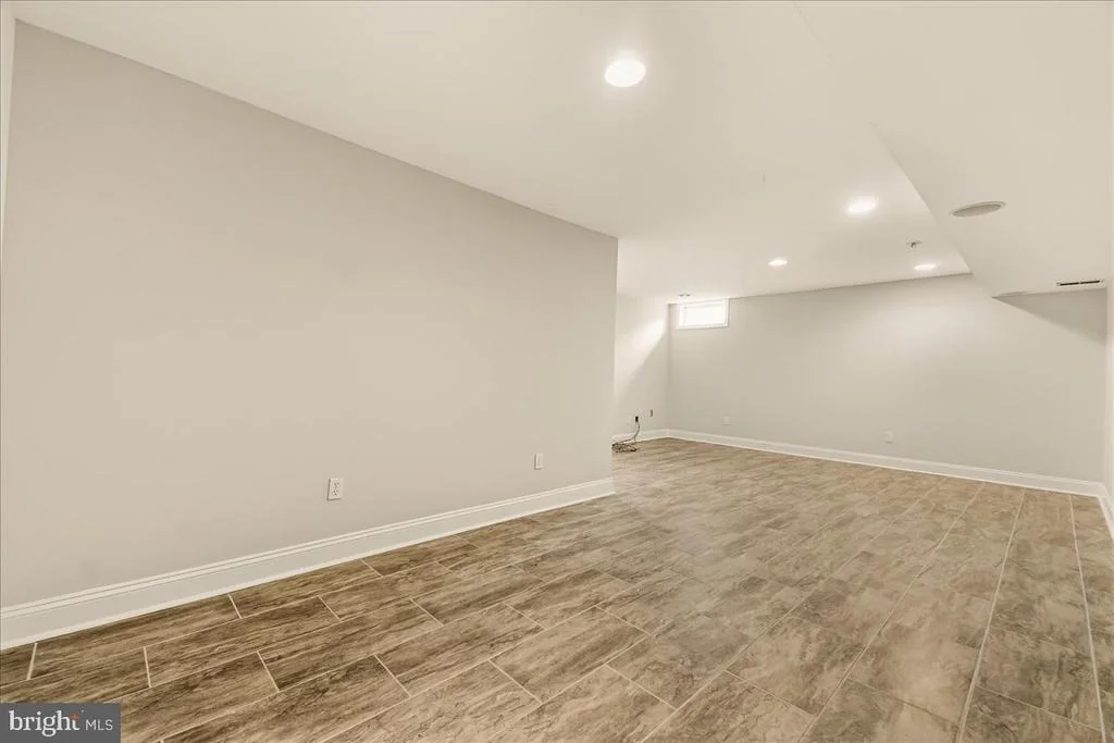 Photo of 623 ANGELWING LANE