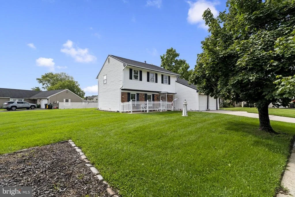 Photo of 1 AVELLA LANE