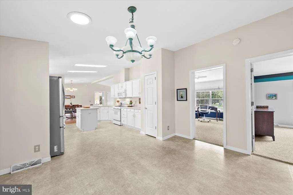 Photo of 13 W GREENWING DRIVE