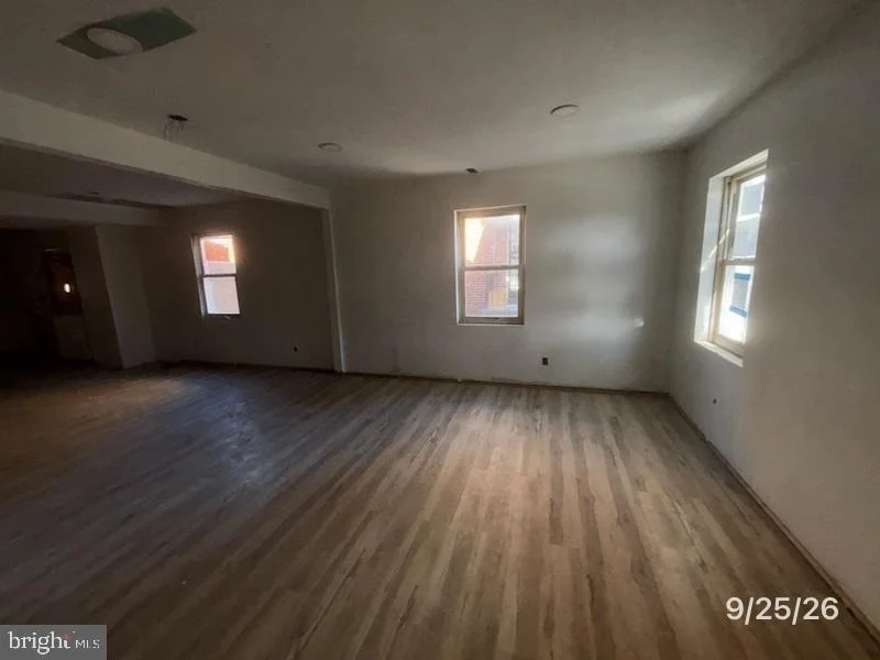 Photo of 749 ADRIAN STREET SE