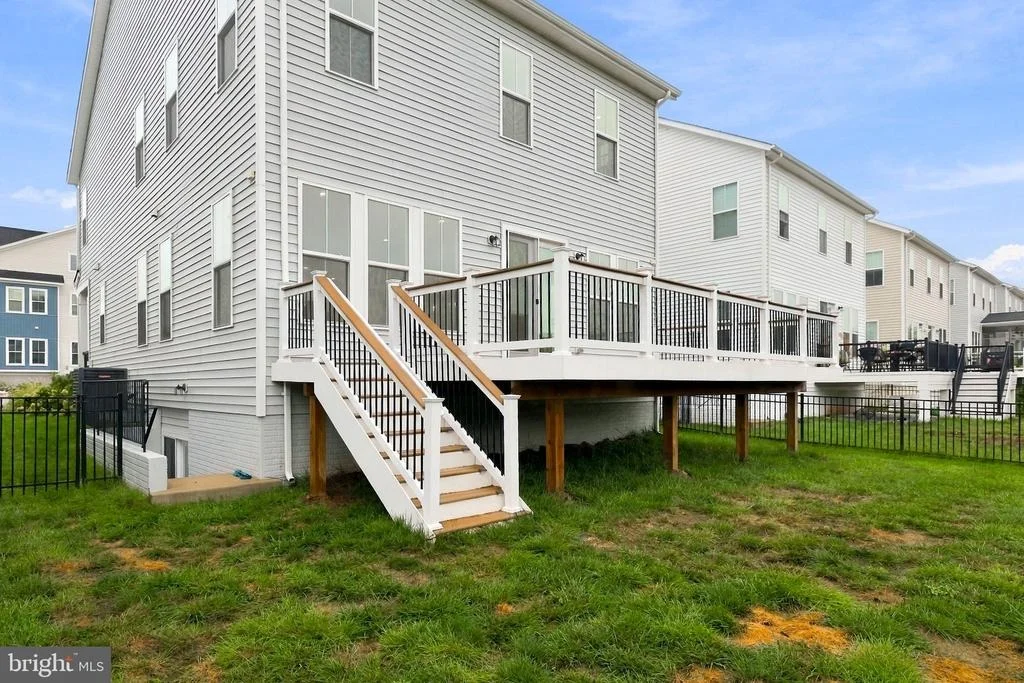 Photo of 25508 GRASSY MEADOW DRIVE