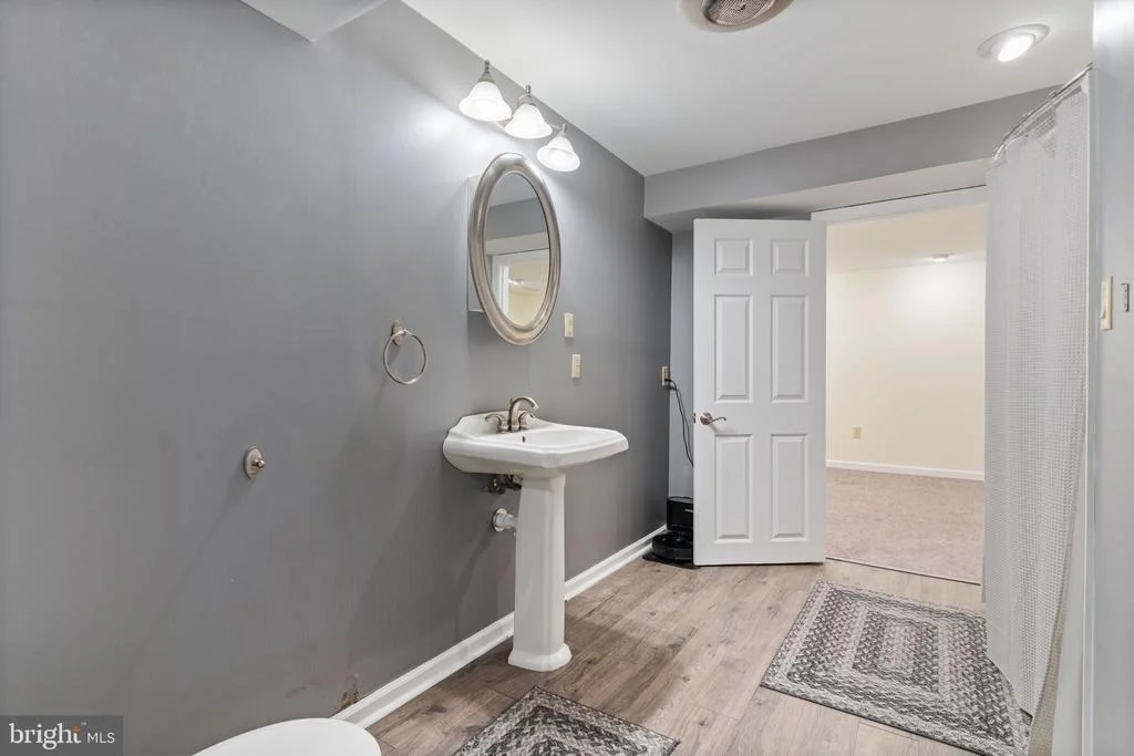 Photo of 735 EVERGREEN ROAD