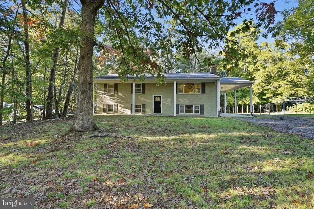 Photo of 6208 MCKAY DRIVE