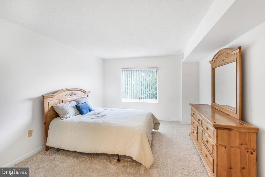 Photo of Unit 307 at 14805 PENNFIELD CIRCLE