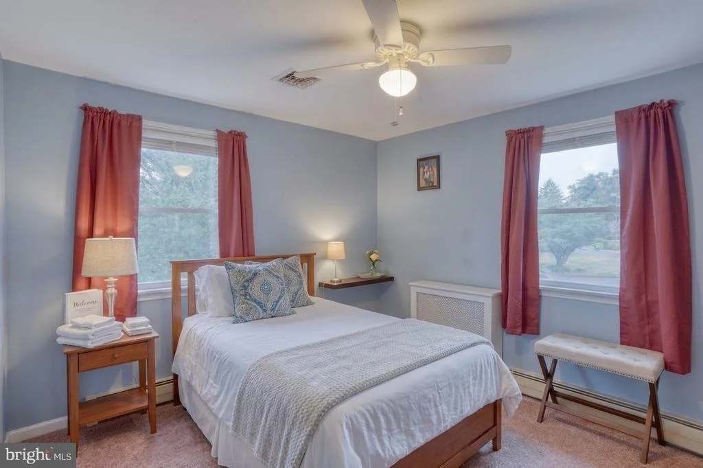 Photo of 103 S FAIRFIELD DRIVE