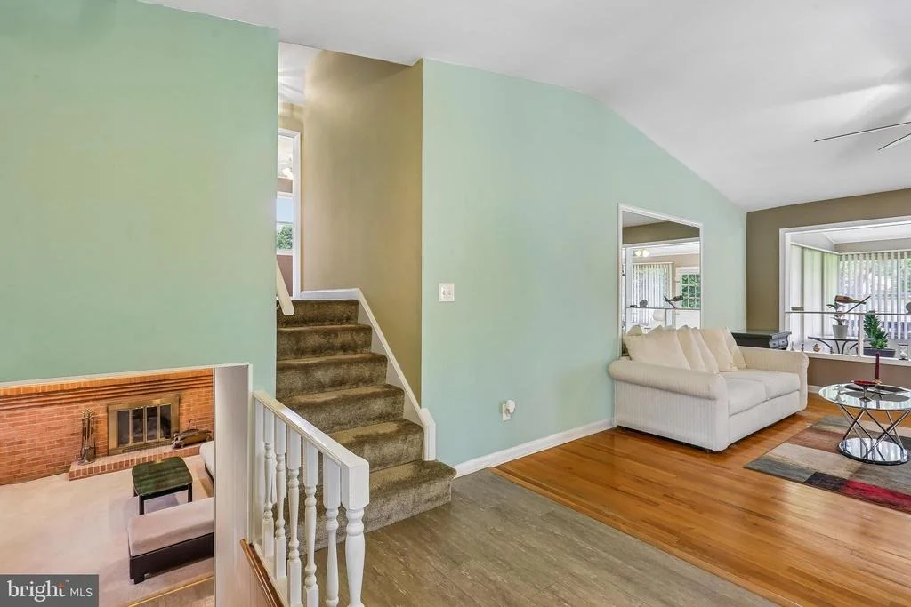 Photo of 2 FOXHALL COURT