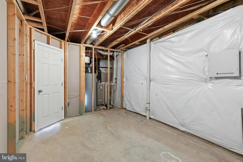 Photo of 17515 MINA LANE