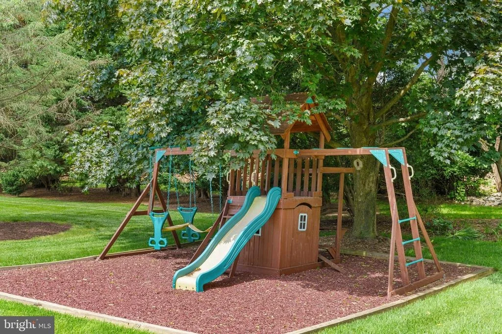 Photo of 5833 WOODWINDS CIRCLE