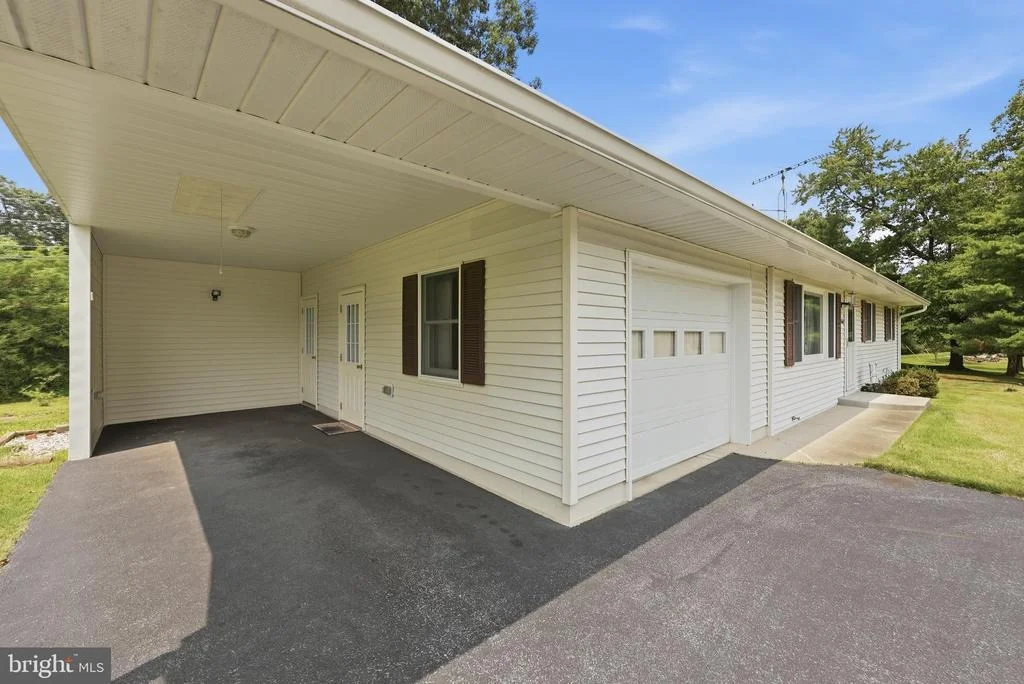Photo of 12814 BRICE ROAD
