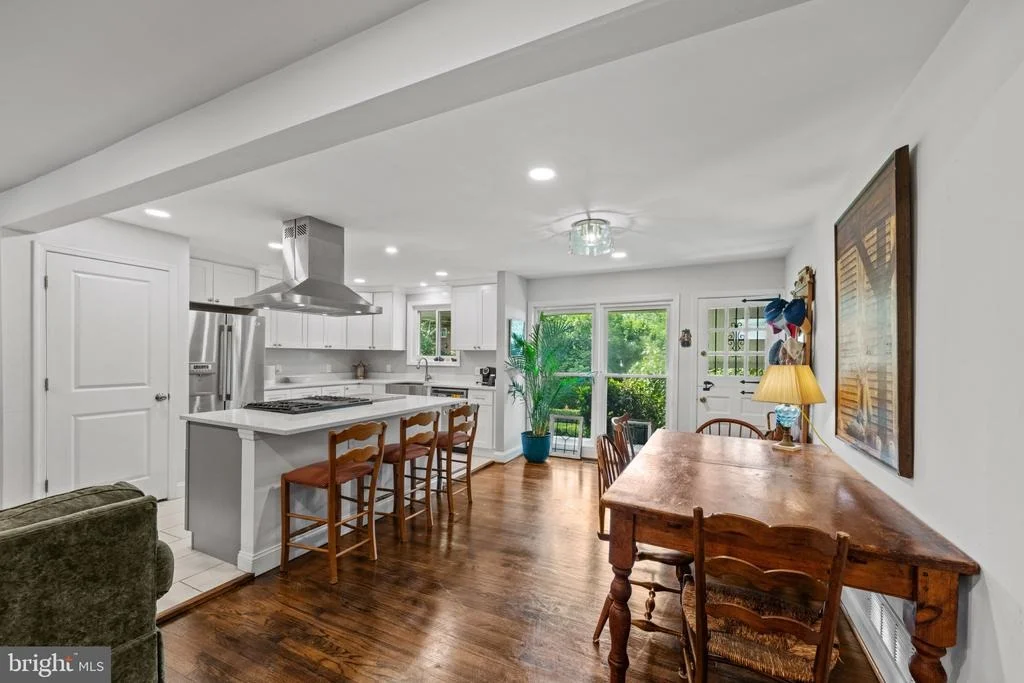 Photo of 803 JOPPA ROAD W