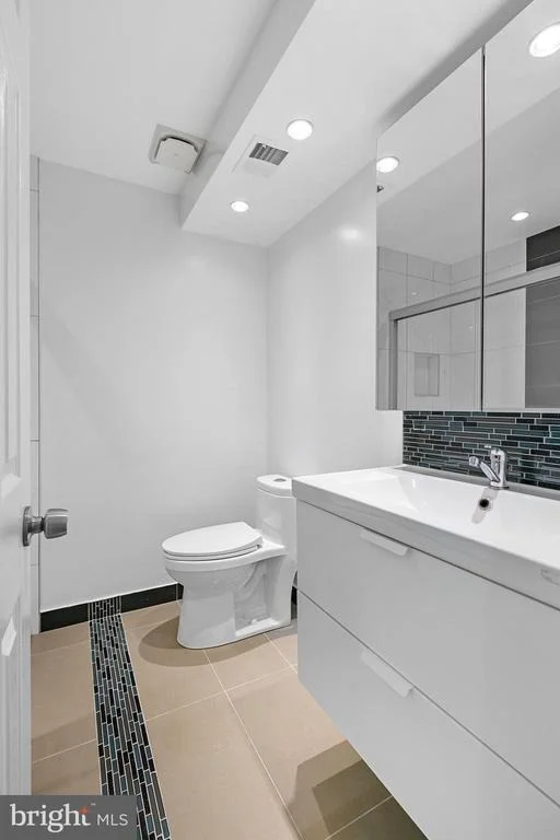 Photo of 7708 TOWER WOODS DRIVE