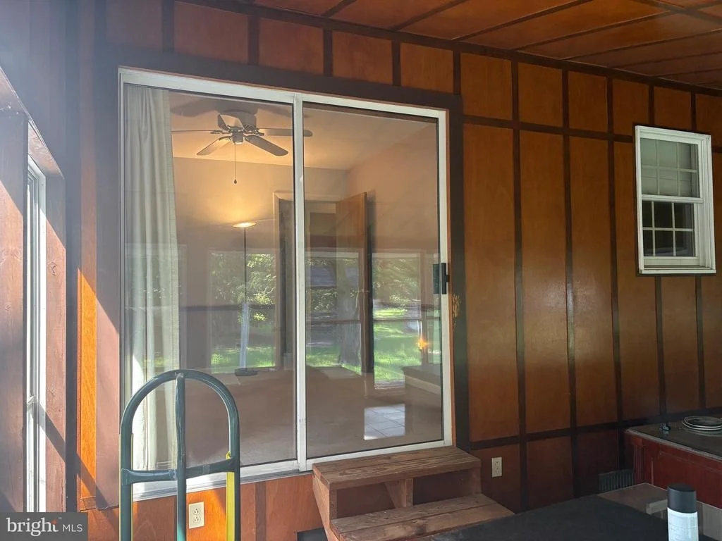 Photo of 207 THRASHER WAY