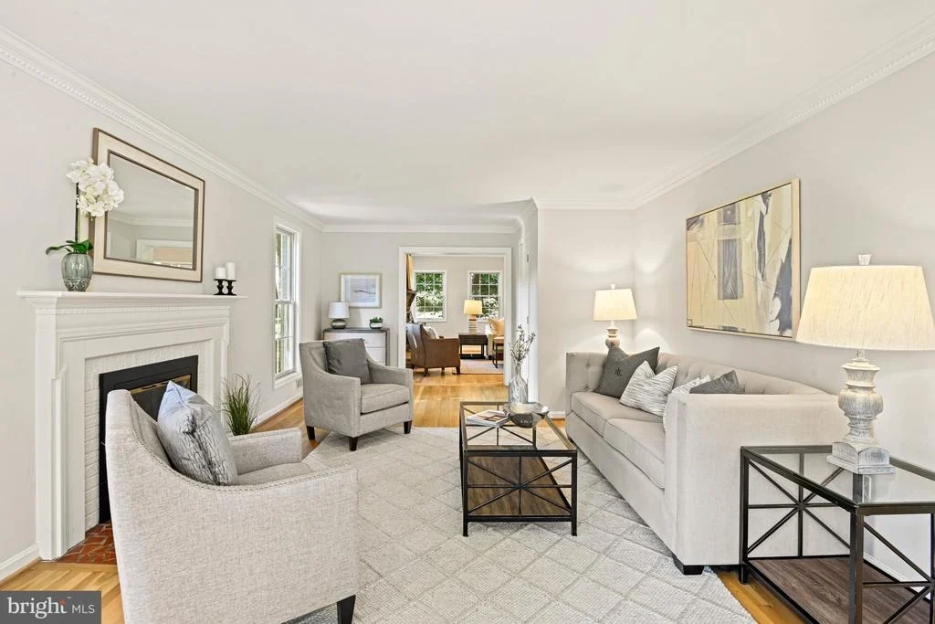 Photo of 7821 FALSTAFF ROAD