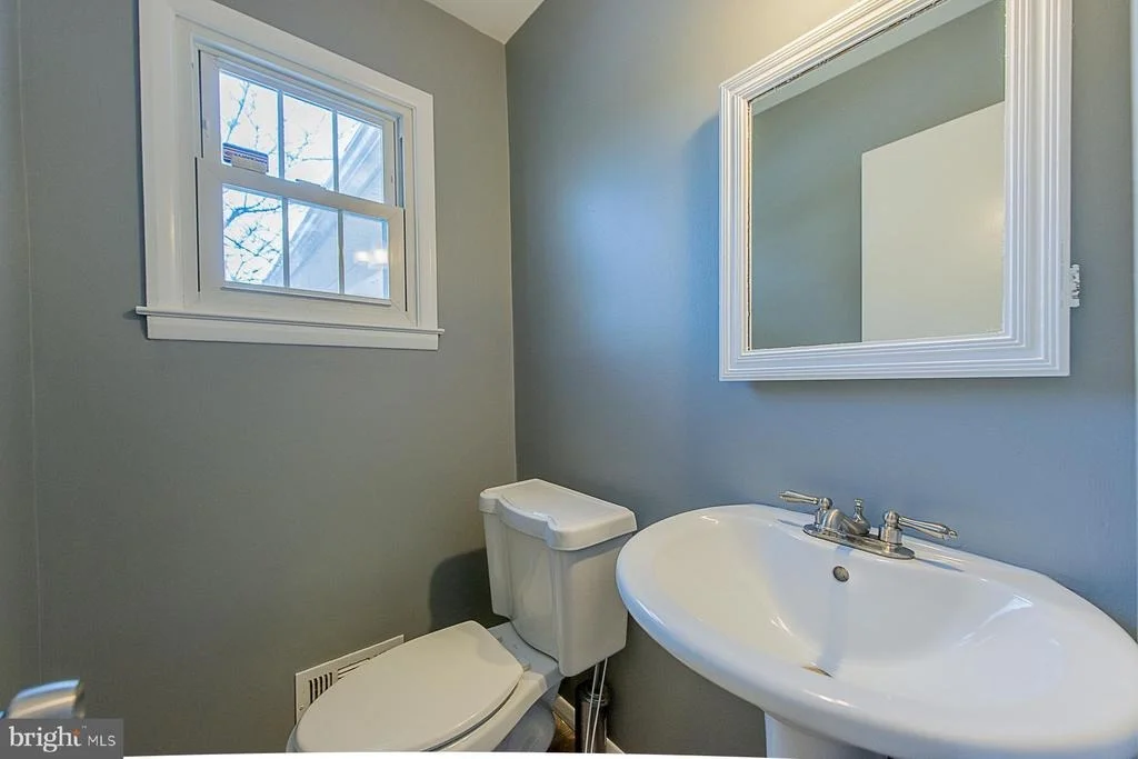 Photo of 9703 TULSEMERE ROAD