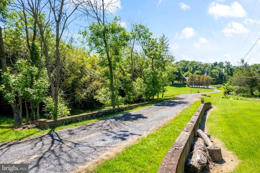 Photo of 9032 JAMES MADISON HIGHWAY
