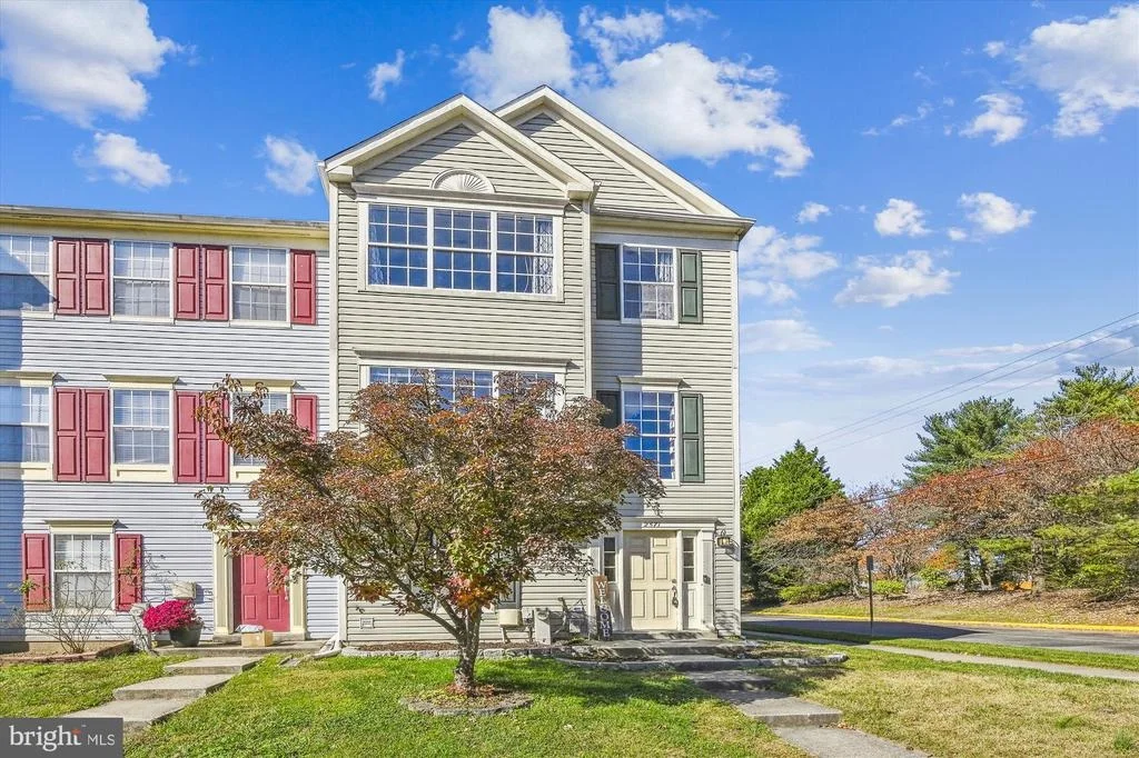 Photo of Unit 49 at 2571 AMBLING CIRCLE