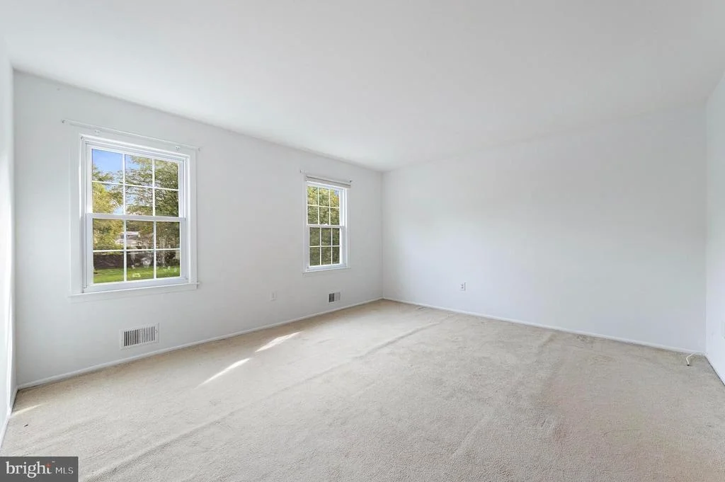 Photo of 52 COLLEEN CIRCLE