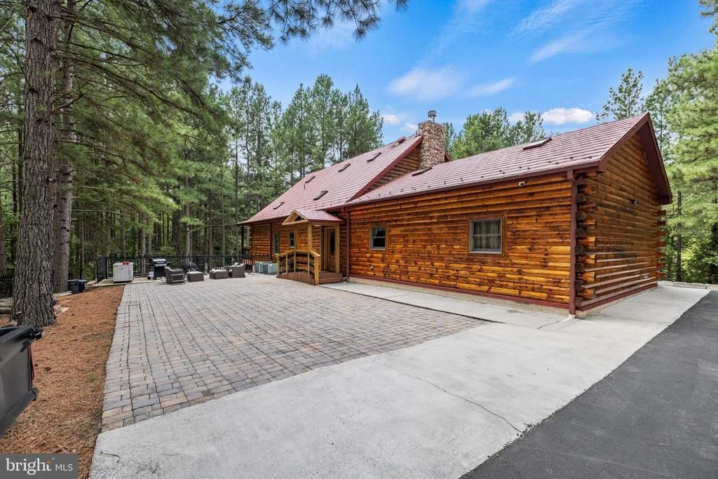 Photo of 362 DELL PERKINS ROAD