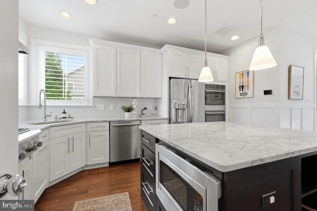 Photo of 215 WINDELL AVENUE