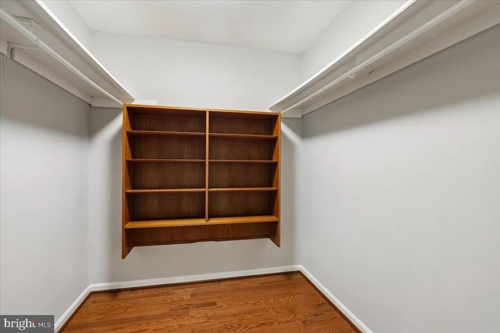 Photo of 8253 HONEYSUCKLE ROAD
