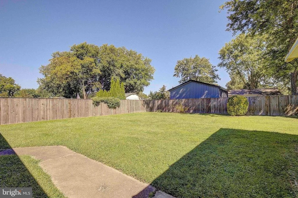 Photo of 706 KINGFISHER ROAD