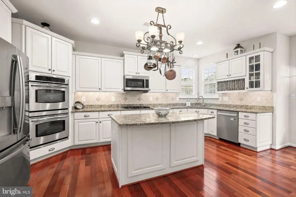 Photo of 2035 MYRTLEWOOD ROAD