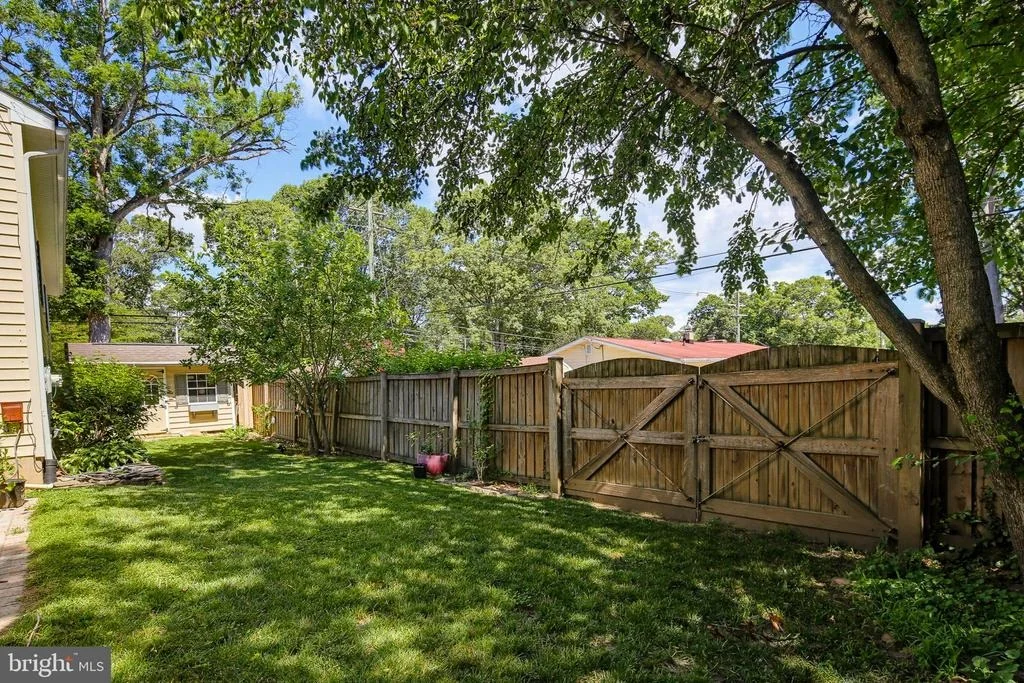 Photo of 601 CENTER DRIVE