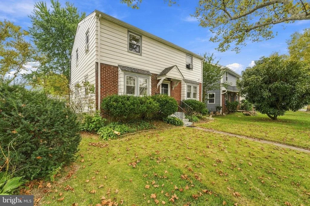 Photo of 109 LECONEY CIRCLE