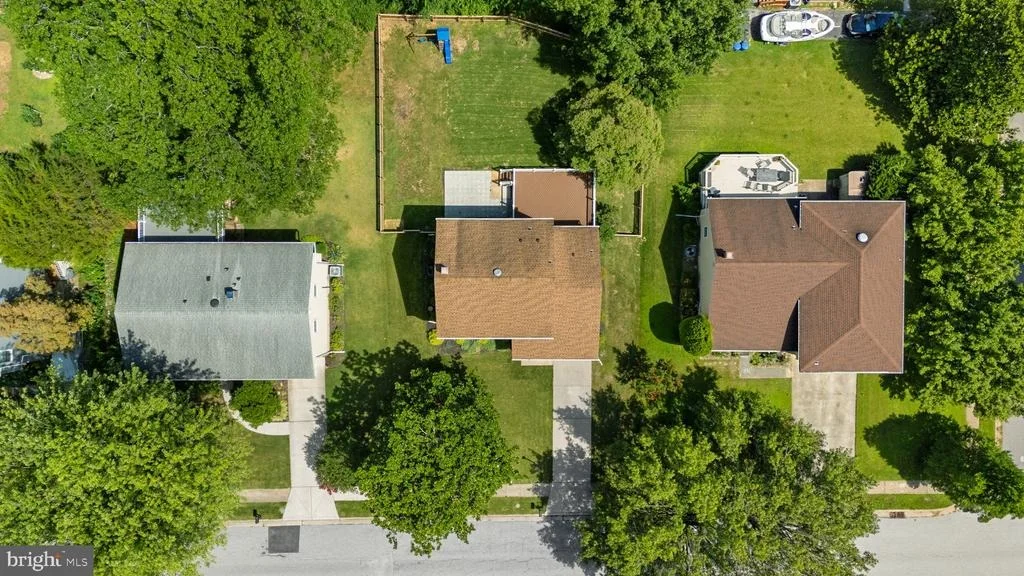 Photo of 1024 BOSLEY ROAD