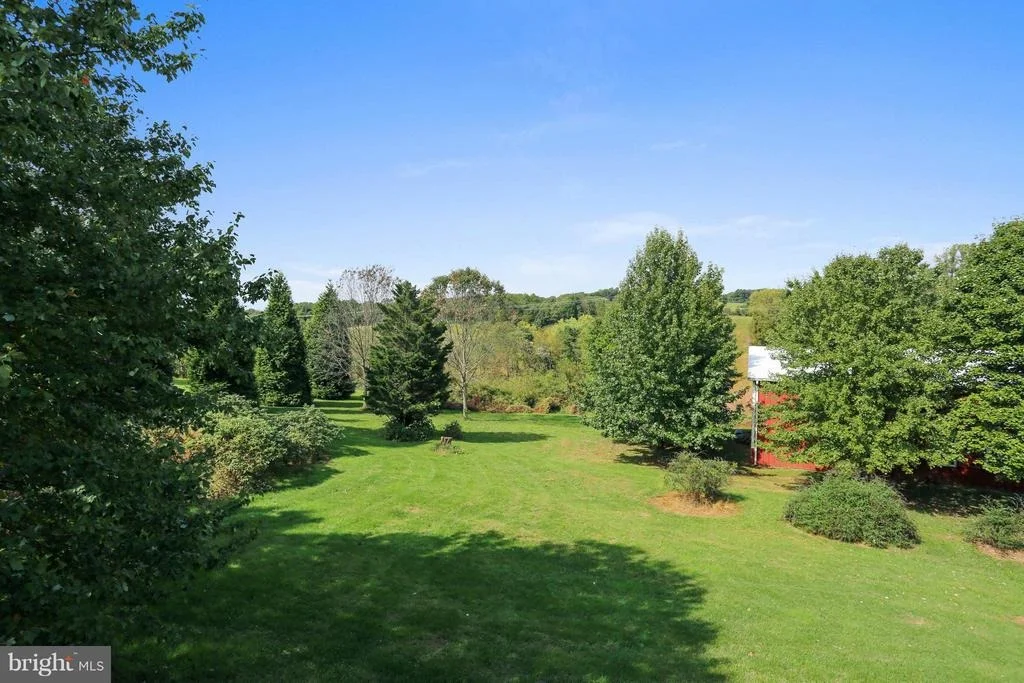 Photo of 24500 STRINGTOWN ROAD