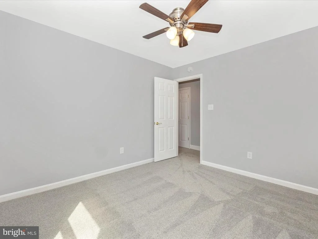 Photo of 1589 SMILEY DRIVE