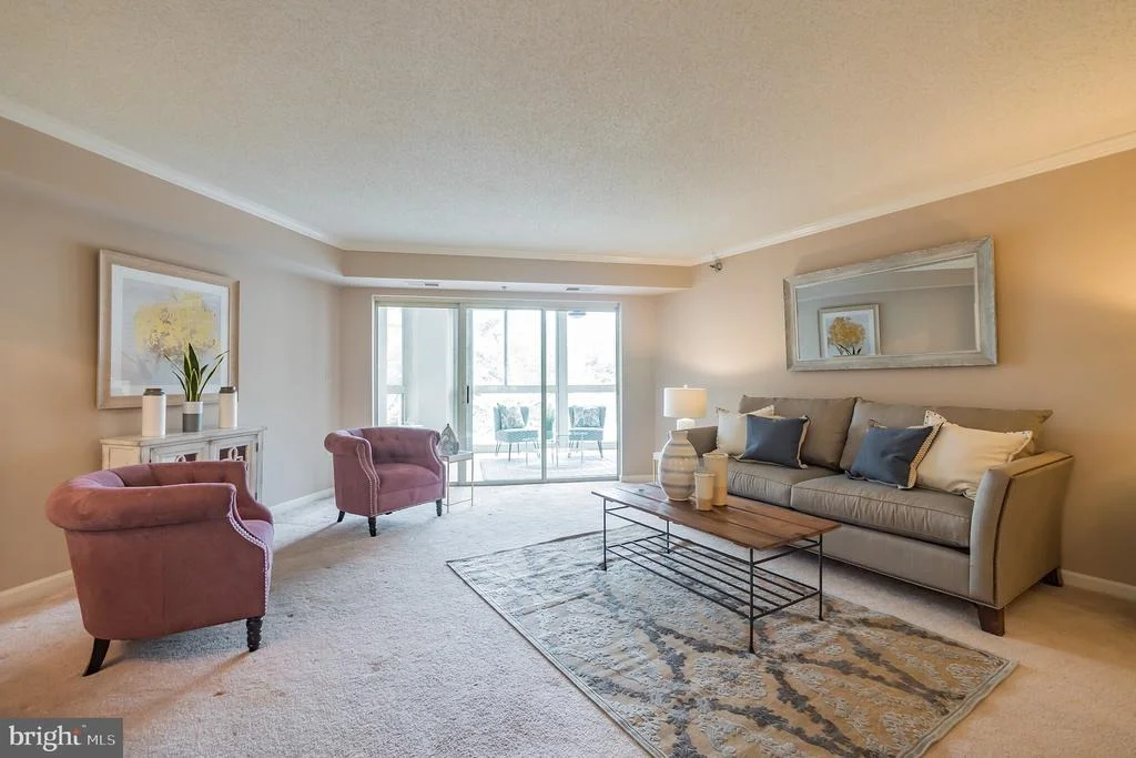 Photo of Unit 306 at 14801 PENNFIELD CIRCLE