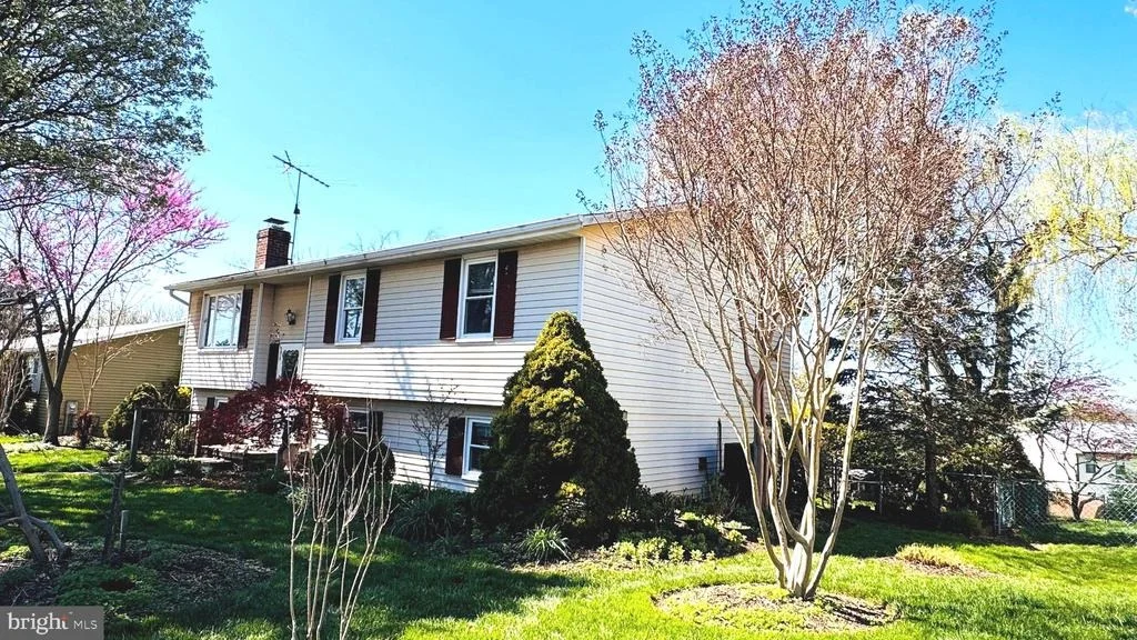 Photo of 708 UNIONTOWN ROAD