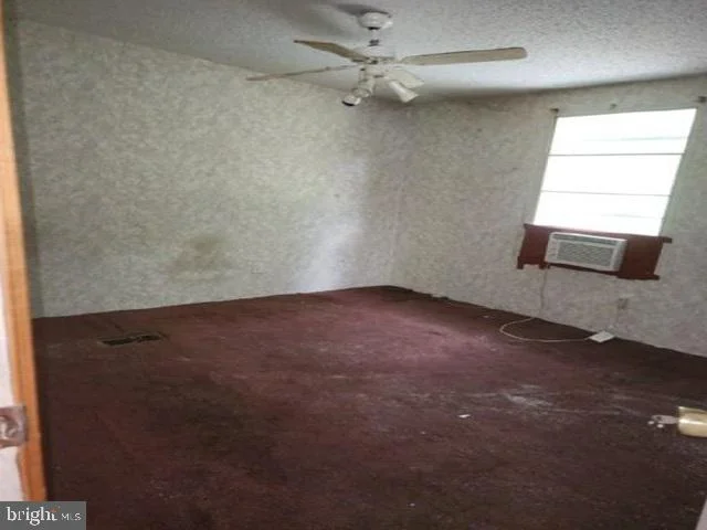 Photo of 9034 DUTTON ROAD