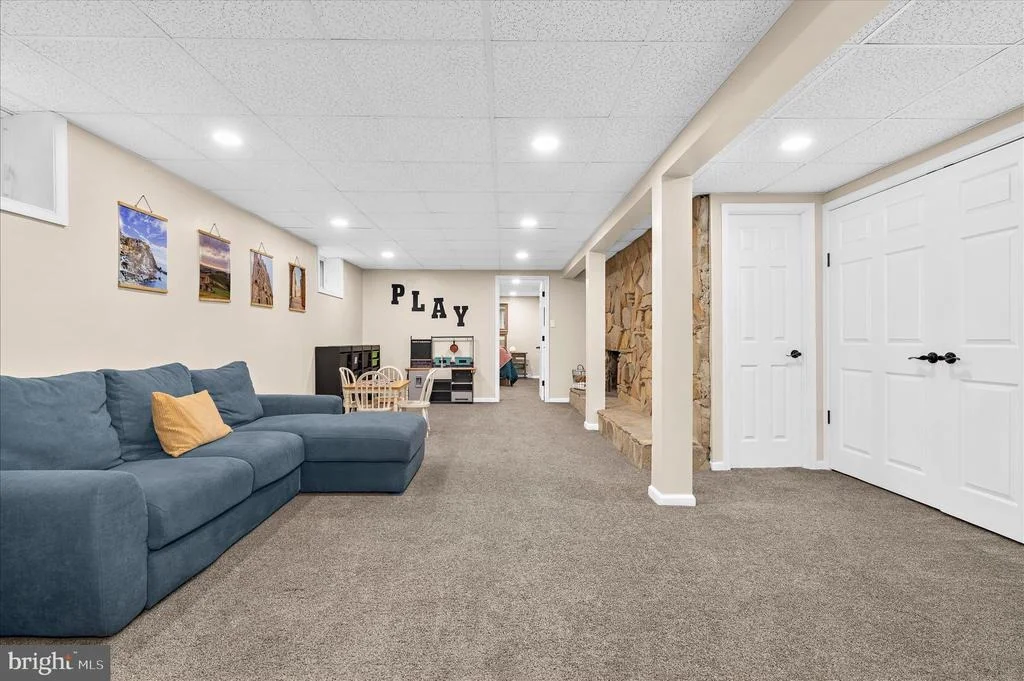 Photo of 748 EVERGREEN ROAD