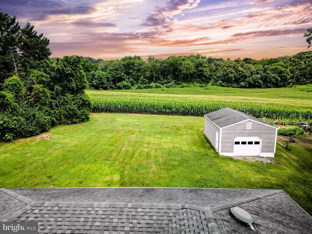 Photo of 4090 BOTELER ROAD