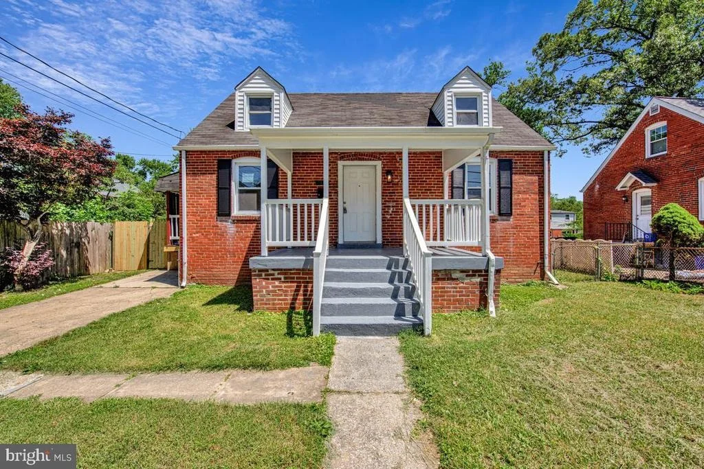 Photo of 9035 48TH PLACE