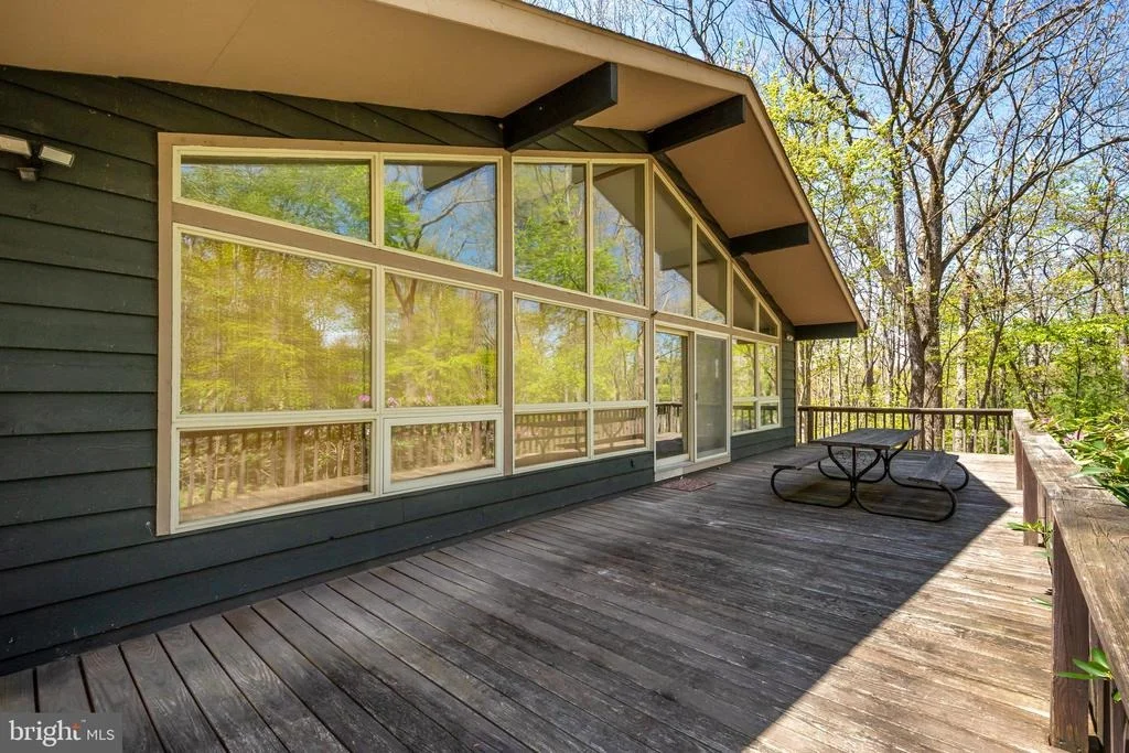 Photo of 365 RIDGE ROAD