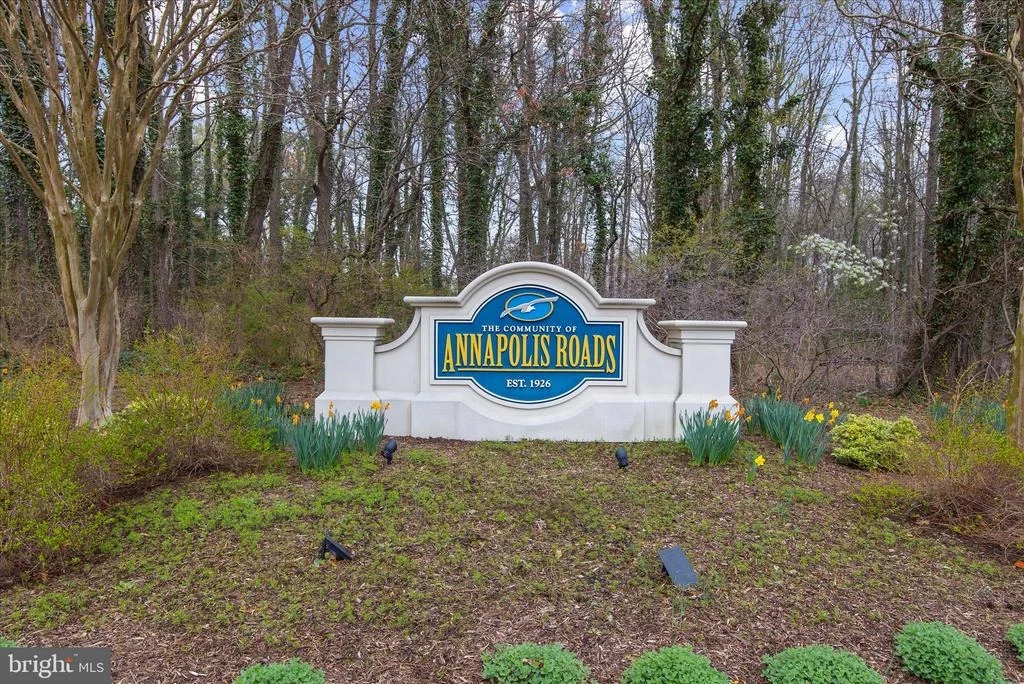 Photo of 2642 QUEEN ANNE CIRCLE