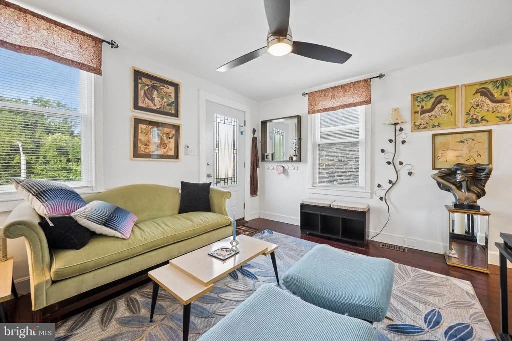 Photo of 3355 FALLS ROAD