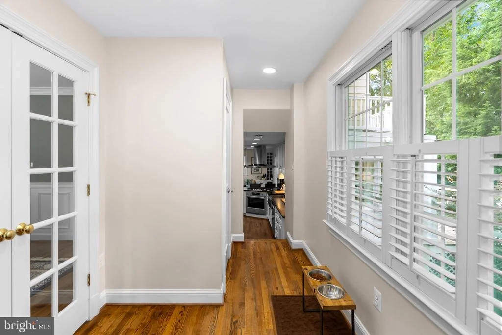 Photo of 1000 W BRADDOCK ROAD