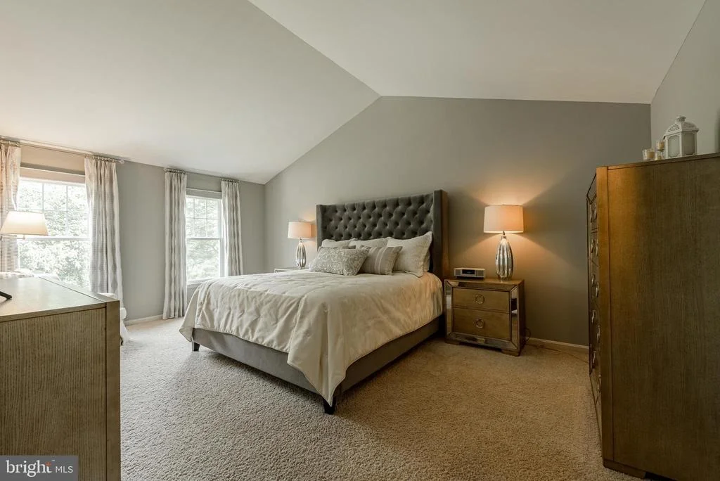 Photo of 10620 HARPOON HILL