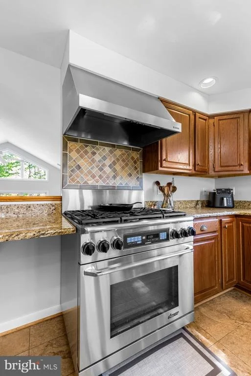 Photo of 8230 DOGWOOD ROAD