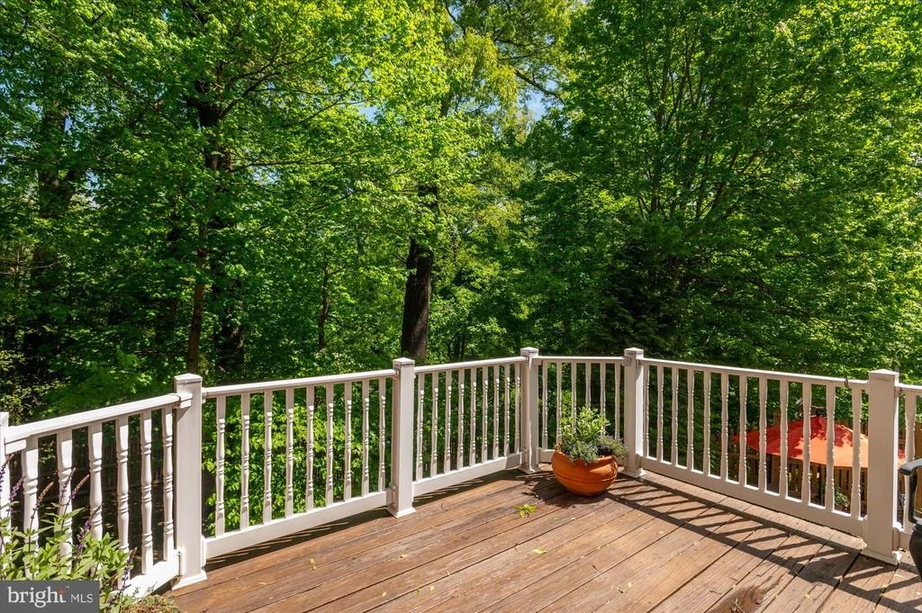 Photo of 4115 40TH PLACE N