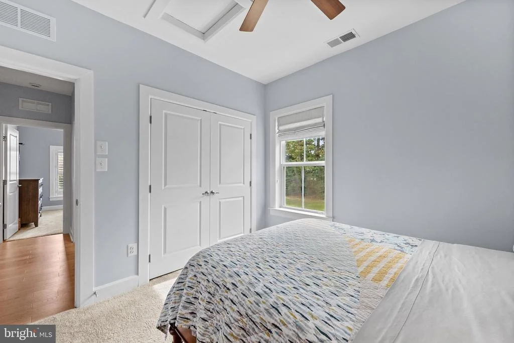 Photo of 39033 CROWS NEST LANE