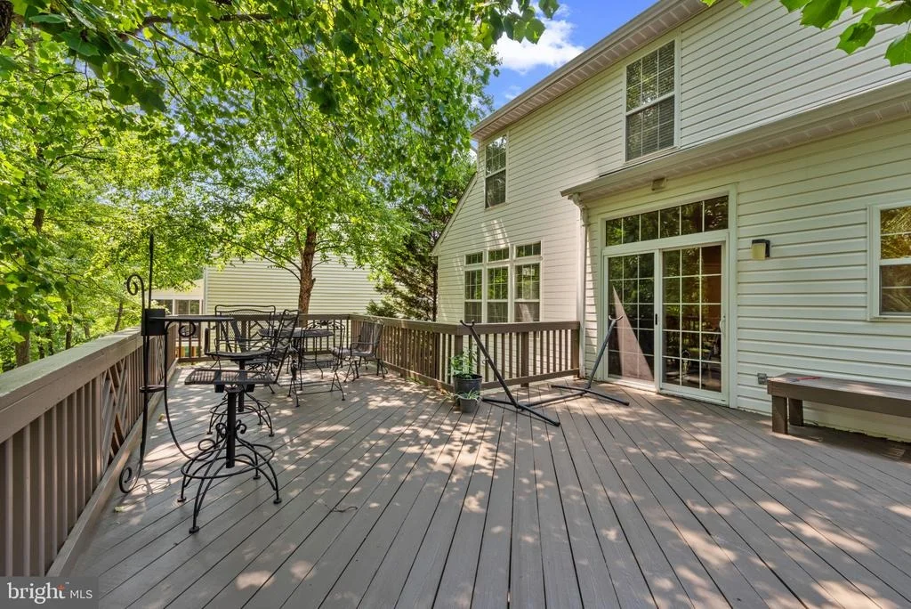Photo of 6074 AVALON DRIVE SE