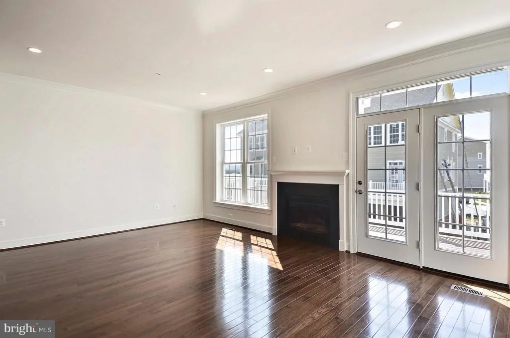 Photo of 3427 URBANA PIKE