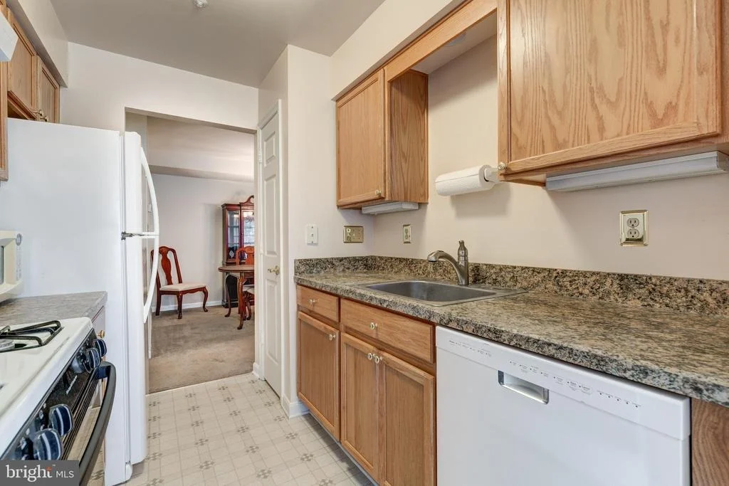 Photo of Unit 1C at 3830 NORMANDY DRIVE