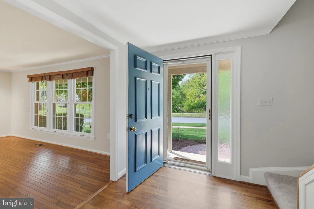Photo of 1429 LONGHILL DRIVE